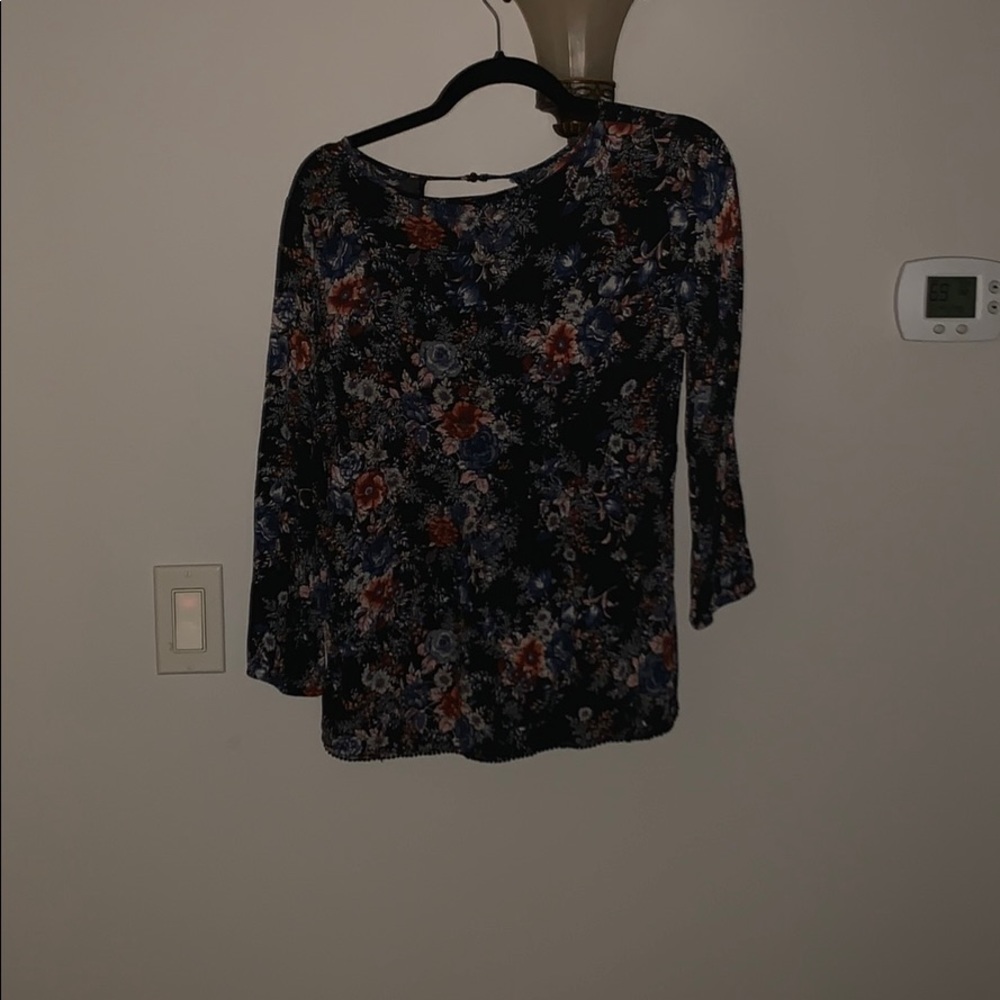 long sleeve floral top